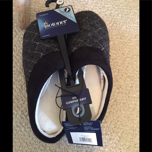 Isotoner NWT slippers heather grey size Small